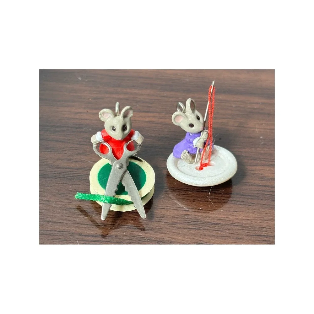 Vintage 1992 Hallmark Miniature Mouse Ornaments‎ Sewing Spool Button Set of 2